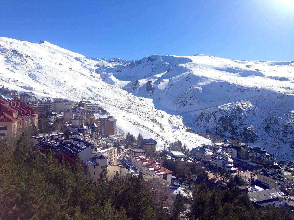 Hotel Reino Nevado เซียร์ราเนบาดา ภายนอก รูปภาพ