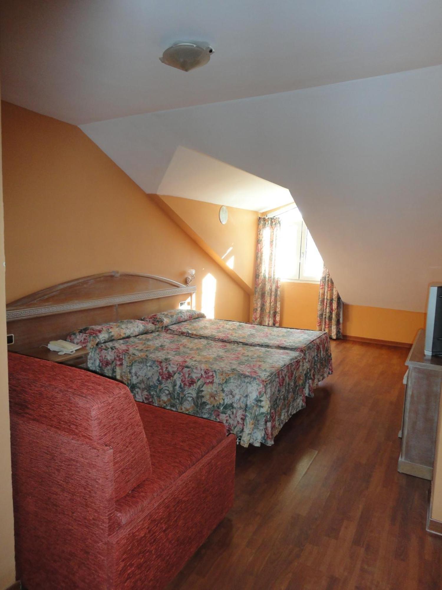 Hotel Reino Nevado เซียร์ราเนบาดา ภายนอก รูปภาพ
