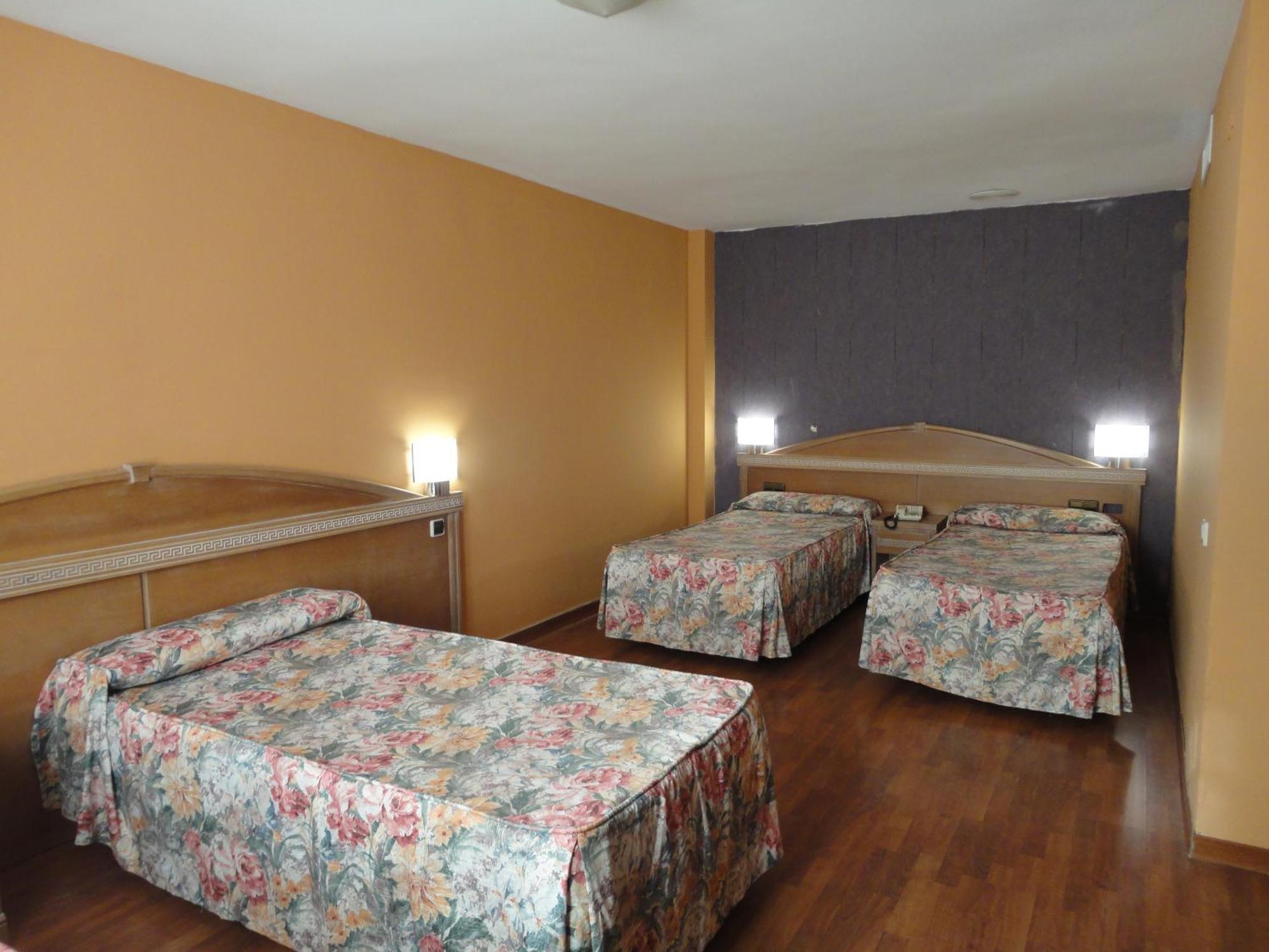 Hotel Reino Nevado เซียร์ราเนบาดา ภายนอก รูปภาพ