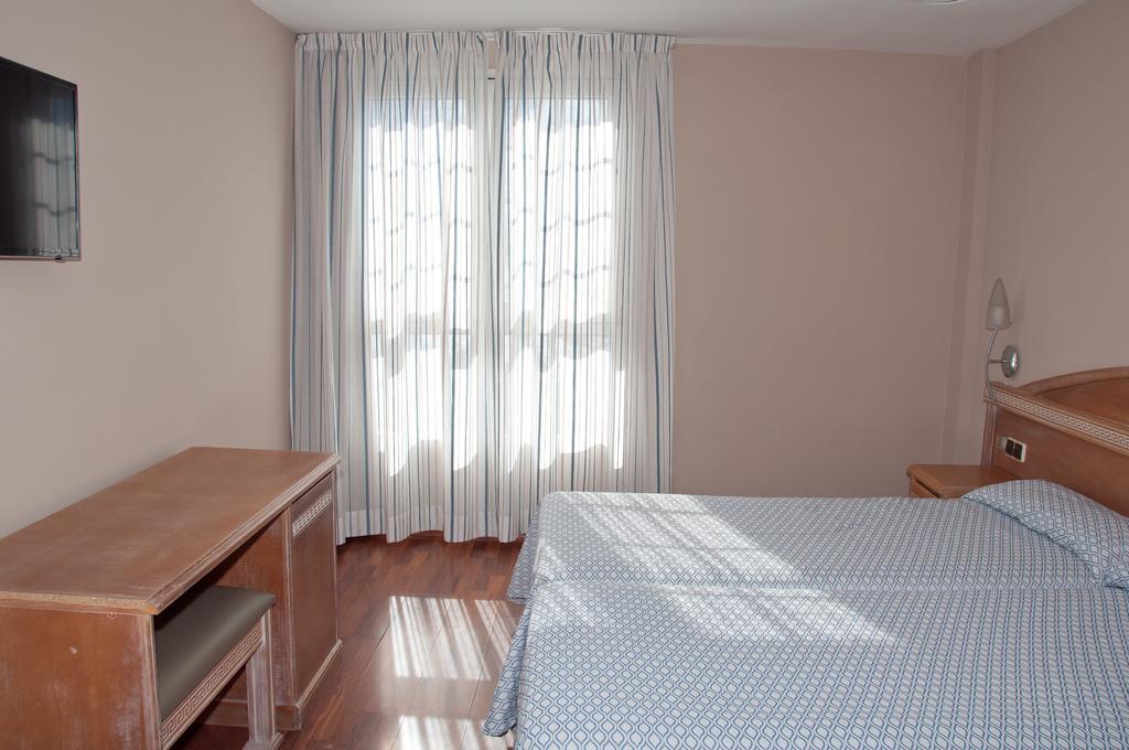 Hotel Reino Nevado เซียร์ราเนบาดา ภายนอก รูปภาพ